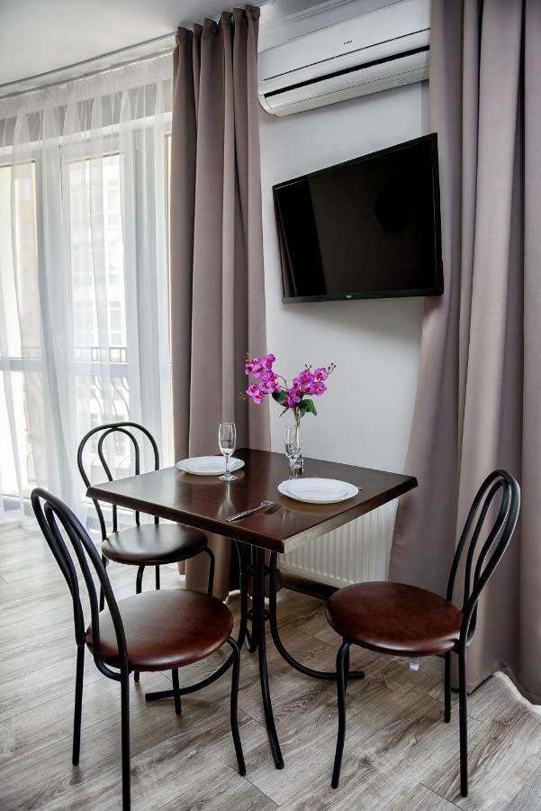 Apart Reserve Sloboda Loft Ivano-Frankivszk Kültér fotó